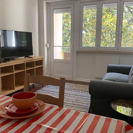 Casa Do Largo Sardinha - Very Central Apartment With Ac Lisbon Luaran gambar